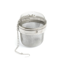 Teräksinen pallosiivilä